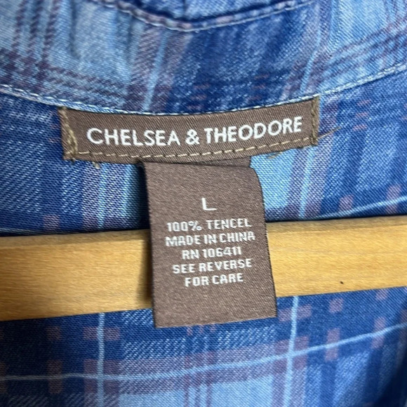 CHELSEA & THEODORE Plaid V Neck Collard Button Down Button Back Blouse - Picture 8 of 10